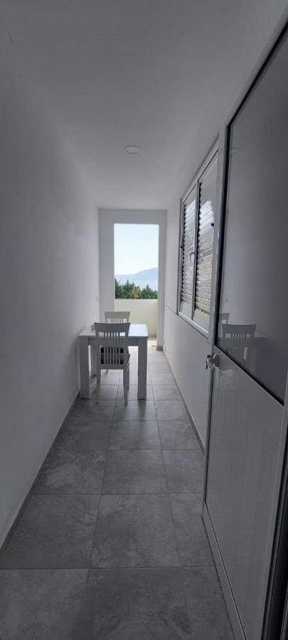 Hotel Kristal Vlorë 外观 照片